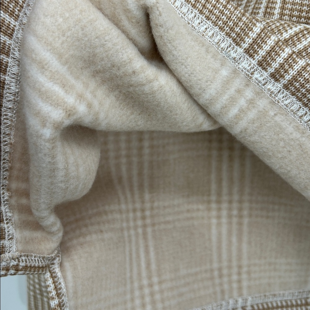J.Crew Long-sleeve funnelneck pullover NWT Size Medium in Camel Ivory - Picture 9 of 9